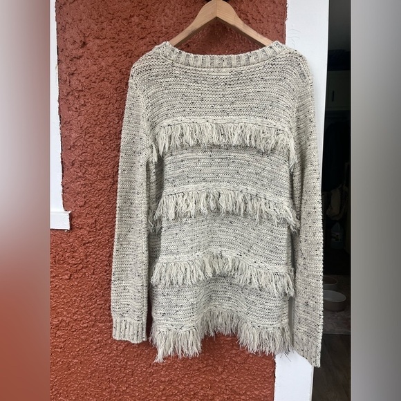 Blu Pepper • Fringe Pullover Sweater, Bohemian. Size Large - Picture 3 of 8